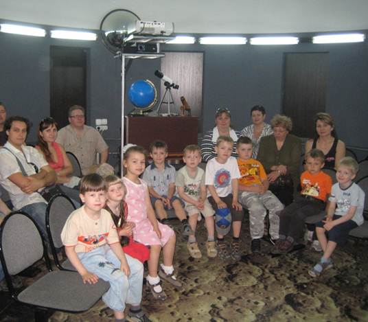Детский сад  Звездочка в планетарии
