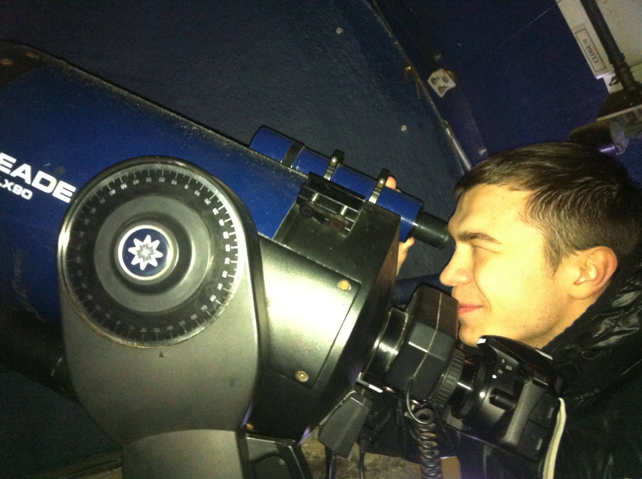 Новая цифровая камера Nicon в школьной обсерватории