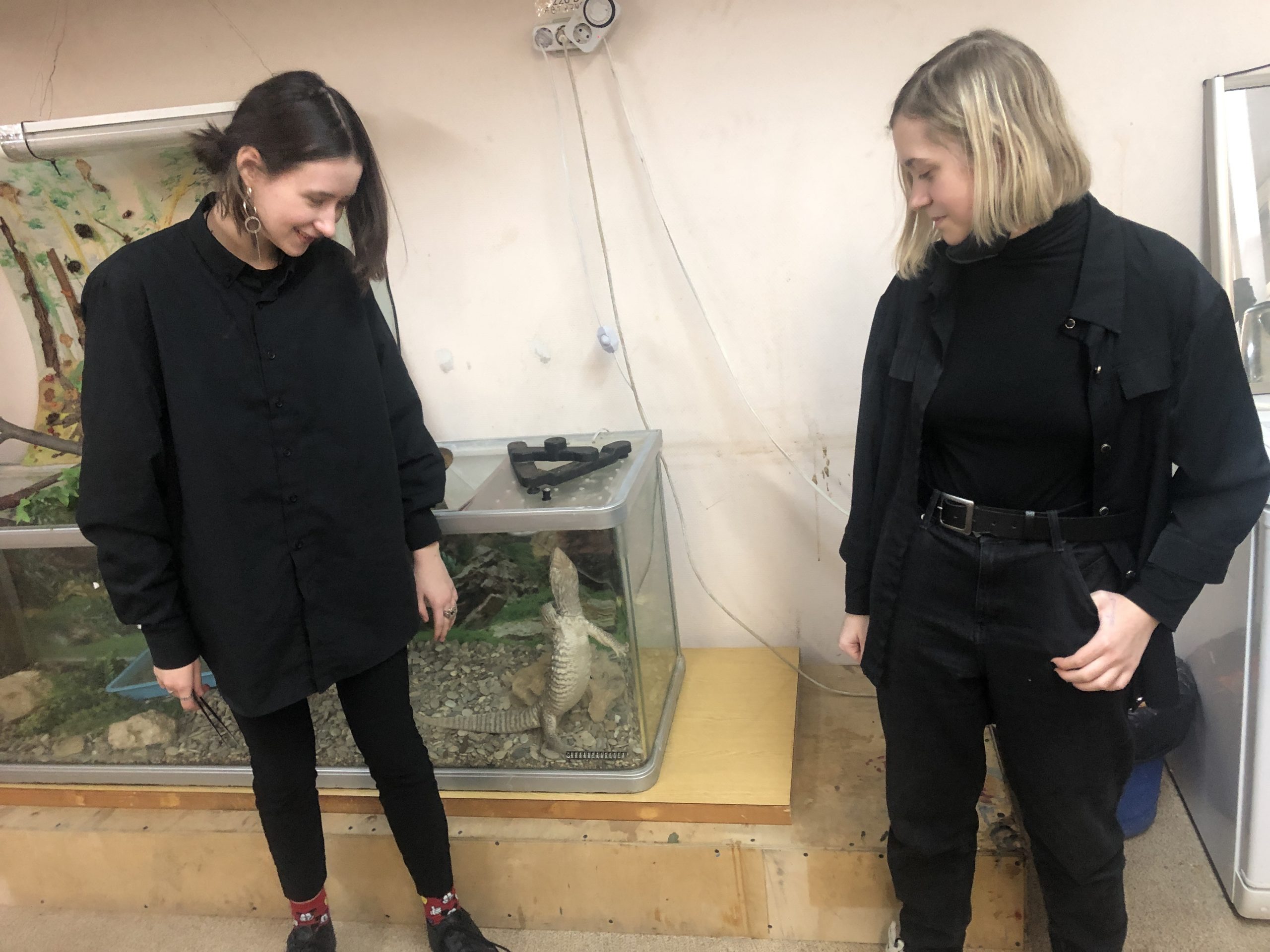 Воспитатели нашего зоосадика Дарья Казакова и Маргарита Журавлева.